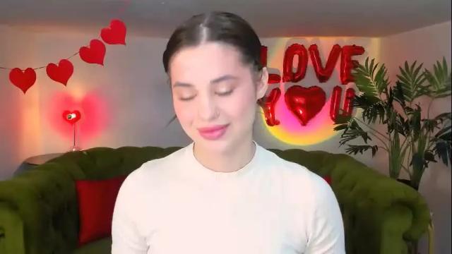 Image 10 of ladyofcandy Stream on Chaturbate on 8 months ago