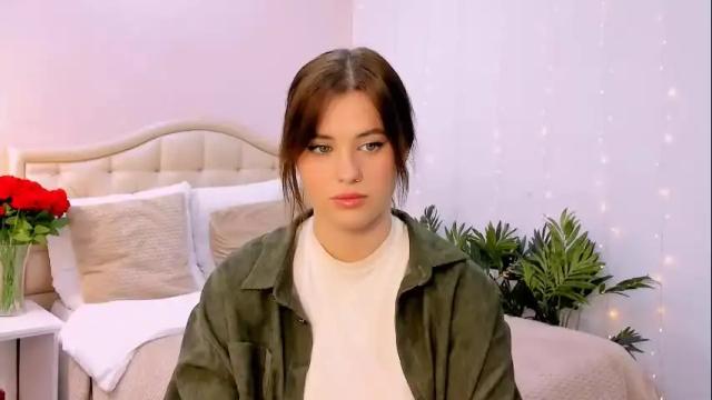 Image 8 of ladyofcandy Stream on Chaturbate on 8 months ago