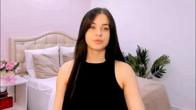 Image 3 of ladyofcandy Stream on Chaturbate on 4 months ago