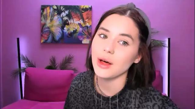 Image 3 of ladyofcandy Stream on Chaturbate on 2 months ago