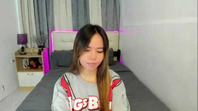 Image 2 of ladyrubelyn Stream on Chaturbate on 6 months ago