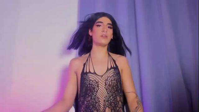 Image 2 of ladys_horny Stream on Chaturbate on 3 months ago