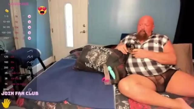 Image 3 of ladysmrdirtydirty Stream on Chaturbate on 13 months ago