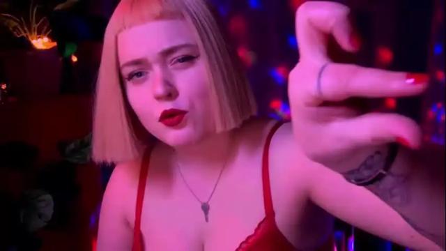Image 7 of ladysofianeon Stream on Chaturbate on 1 month ago