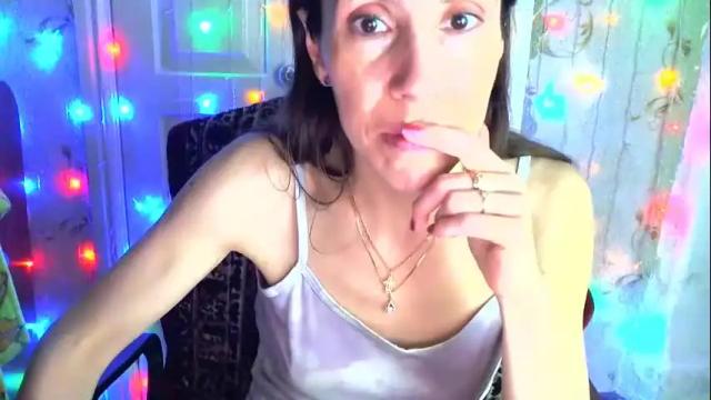 Image 6 of ladyxwinter Stream on Chaturbate on 7 days ago