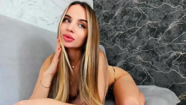 Image 12 of ladyyessex23 Stream on Chaturbate on 13 months ago