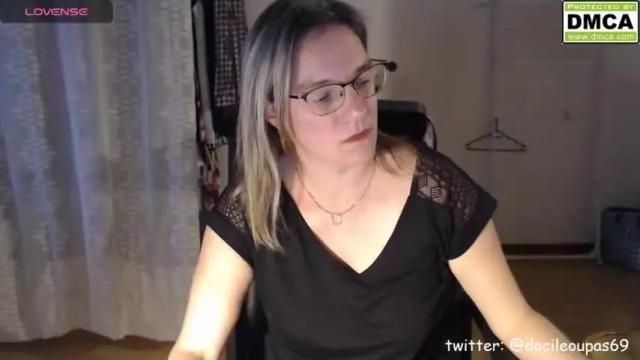 Image 4 of laeti34 Stream on Chaturbate on 18 months ago