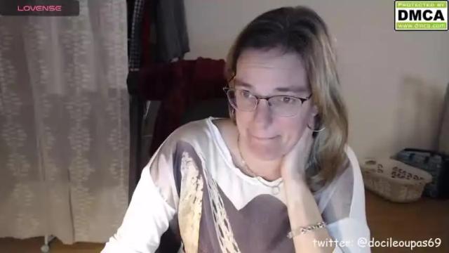 Image 3 of laeti34 Stream on Chaturbate on 17 months ago