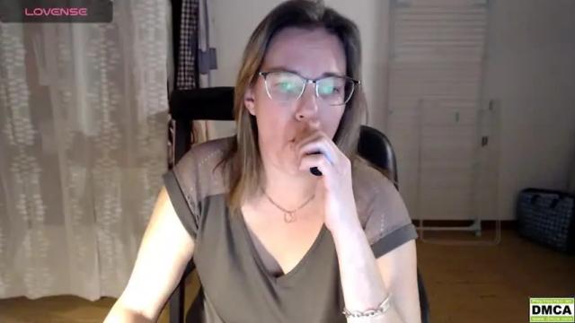 Image 8 of laeti34 Stream on Chaturbate on 17 months ago