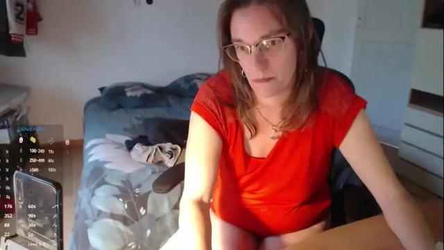 Thumbnail 3, laeti34's Stream at Chaturbate, 2 months ago