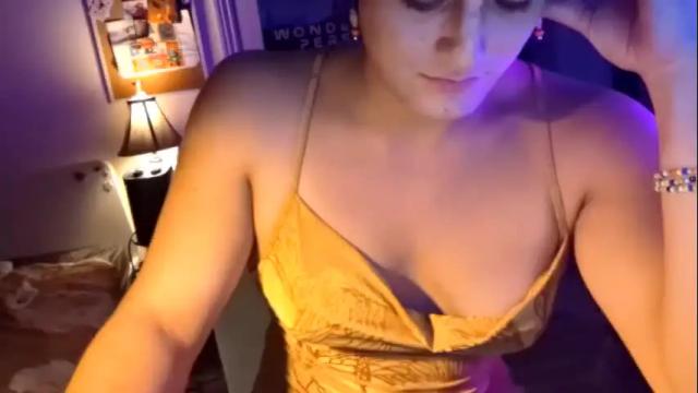 Image 4 of laflori Stream on Chaturbate on 5 months ago