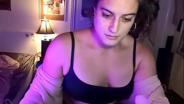 Image 3 of laflori Stream on Chaturbate on 4 months ago