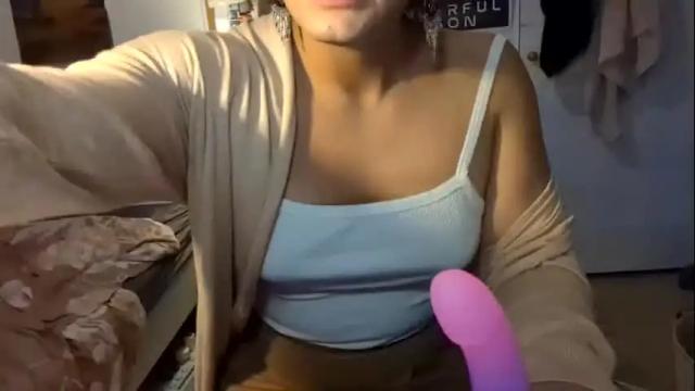 Image 10 of laflori Stream on Chaturbate on 4 months ago