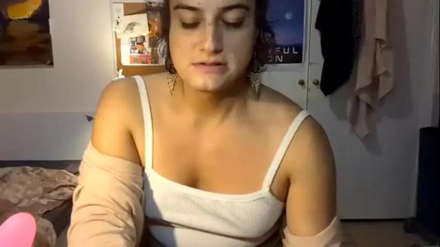 Image 4 of laflori Stream on Chaturbate on 4 months ago
