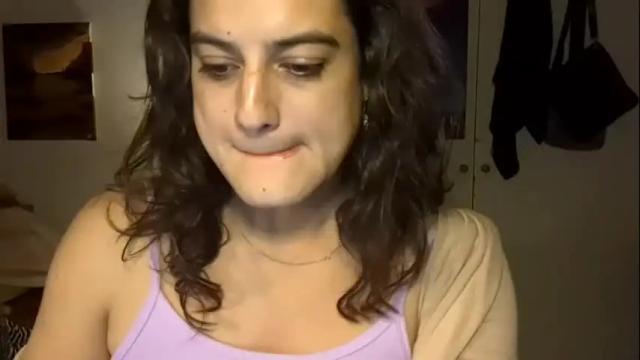 Image 11 of laflori Stream on Chaturbate on 2 months ago