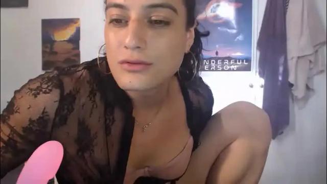 Image 2 of laflori Stream on Chaturbate on 2 months ago