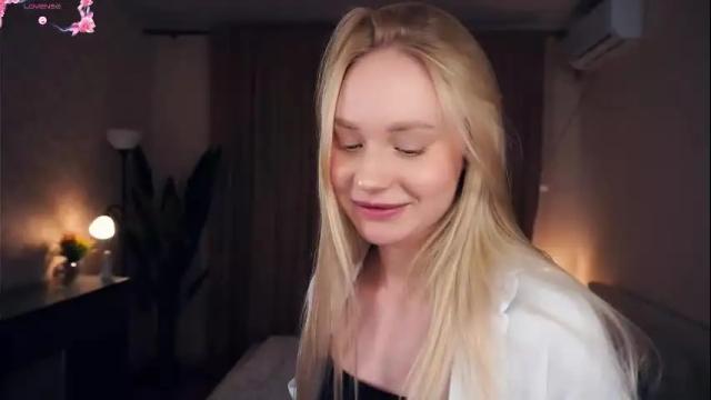Thumbnail 1, lagoonisi's Stream at Chaturbate, 9 days ago