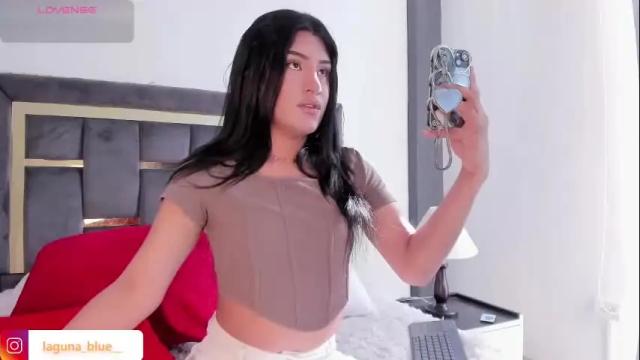 Image 4 of laguna_blue Stream on Chaturbate on 12 days ago