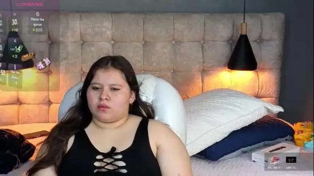 Image 3 of laia_and_aloby Stream on Chaturbate on 1 month ago
