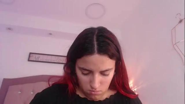 Image 2 of laiia_clower Stream on Chaturbate on 20 days ago