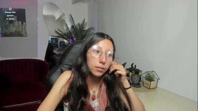Image 10 of laila_angel Stream on Chaturbate on 3 months ago