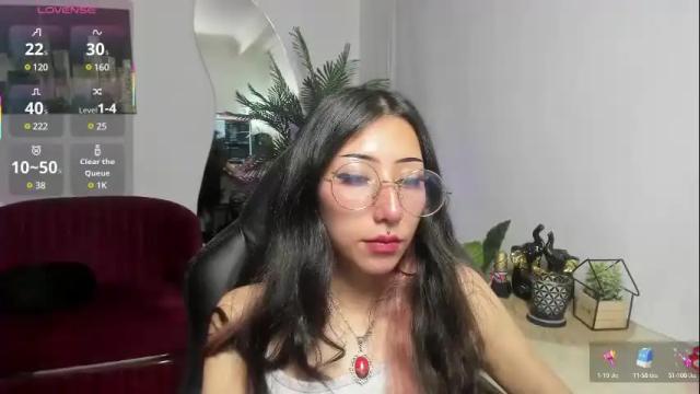 Image 2 of laila_angel Stream on Chaturbate on 3 months ago