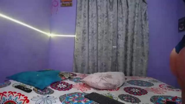 Image 2 of laila_laly Stream on Chaturbate on 13 months ago