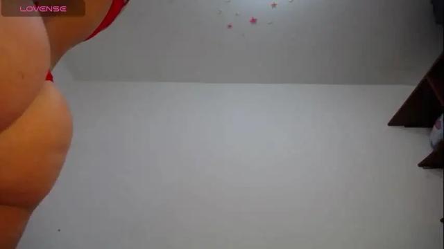 Image 3 of laila_laly Stream on Chaturbate on 1 month ago