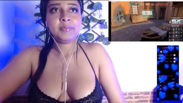 Image 2 of laila_riverss Stream on Chaturbate on 18 months ago