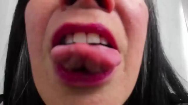 Image 7 of lailacastillomilf Stream on Chaturbate on 10 days ago