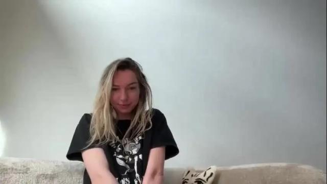 Image 8 of lailagetslaid Stream on Chaturbate on 13 months ago