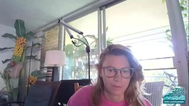 Image 2 of lailagetsnaked Stream on Chaturbate on 1 month ago