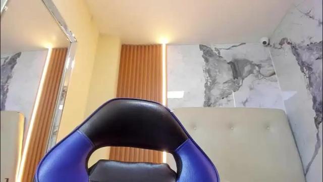 Image 2 of lailamorfy Stream on Chaturbate on 1 day ago