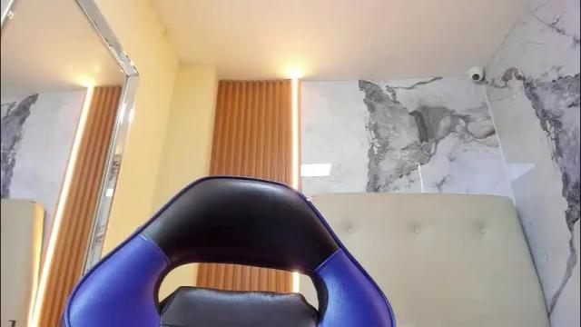Image 3 of lailamorfy Stream on Chaturbate on 1 day ago