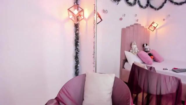 Image 2 of lailawatson Stream on Chaturbate on 16 months ago