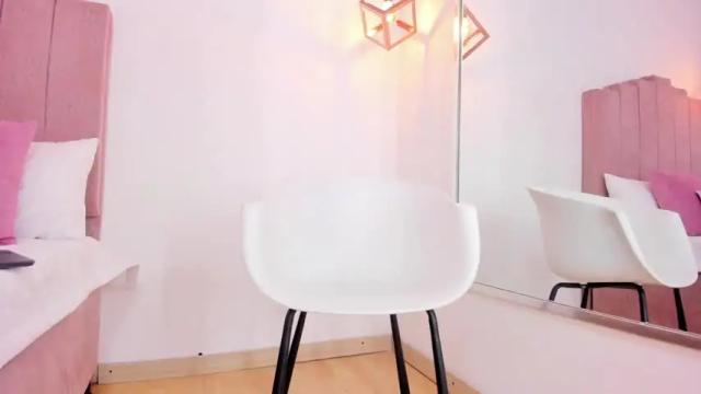 Image 10 of lailawatson Stream on Chaturbate on 16 months ago