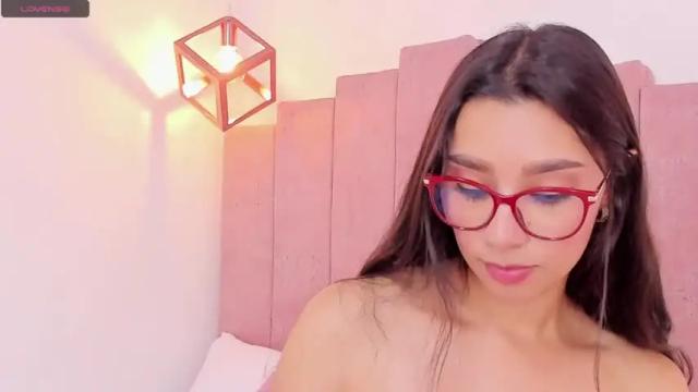 Image 10 of lailawatson Stream on Chaturbate on 15 months ago