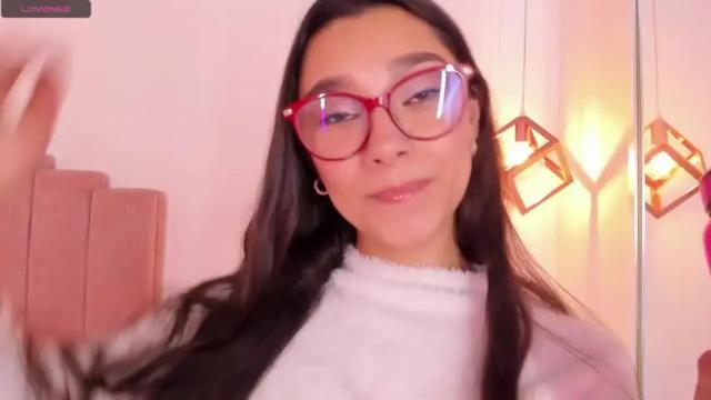 Image 3 of lailawatson Stream on Chaturbate on 15 months ago