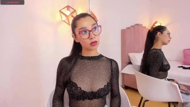 Image 10 of lailawatson Stream on Chaturbate on 17 months ago
