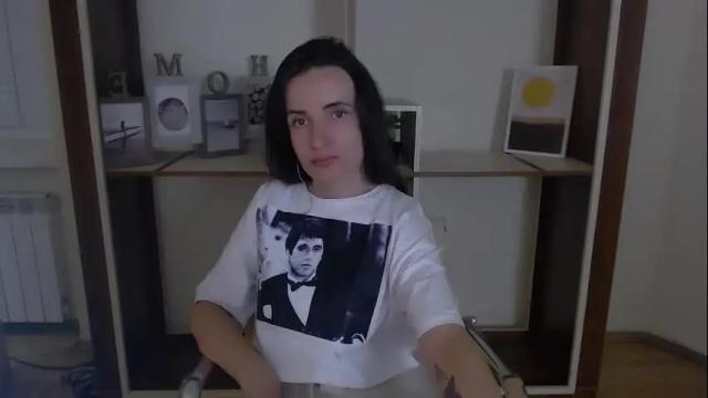 Image 3 of laimapinch_ Stream on Chaturbate on 3 months ago
