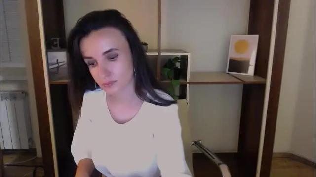 Image 10 of laimapinch_ Stream on Chaturbate on 3 months ago