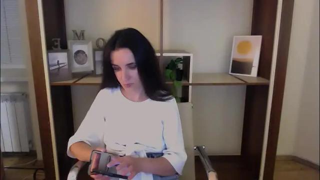 Image 4 of laimapinch_ Stream on Chaturbate on 3 months ago