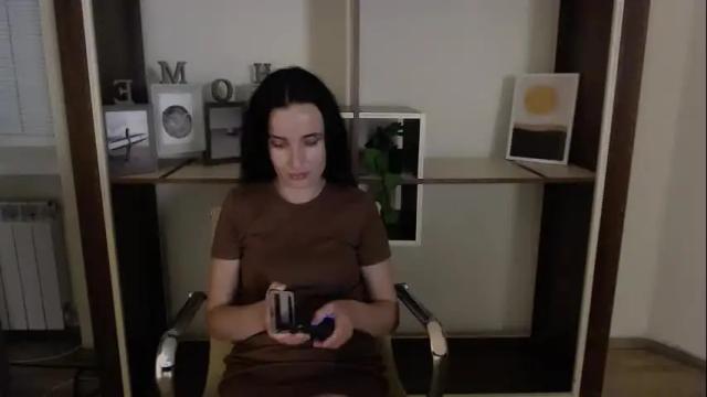 Image 12 of laimapinch_ Stream on Chaturbate on 3 months ago
