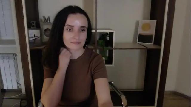 Image 3 of laimapinch_ Stream on Chaturbate on 3 months ago