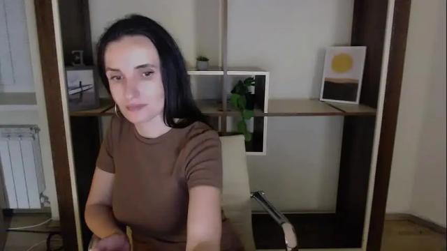 Image 7 of laimapinch_ Stream on Chaturbate on 3 months ago