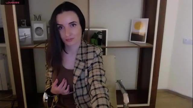 Image 10 of laimapinch_ Stream on Chaturbate on 2 months ago