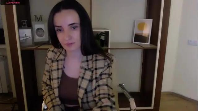 Image 12 of laimapinch_ Stream on Chaturbate on 2 months ago