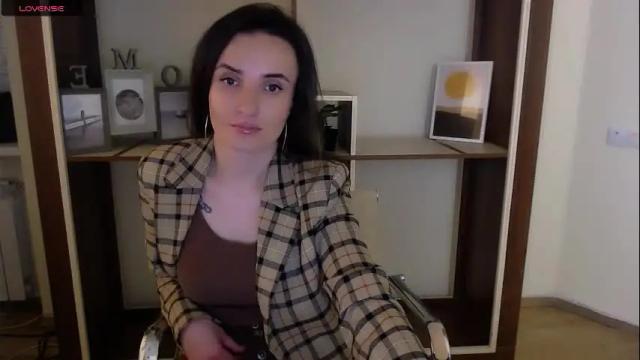 Image 2 of laimapinch_ Stream on Chaturbate on 2 months ago