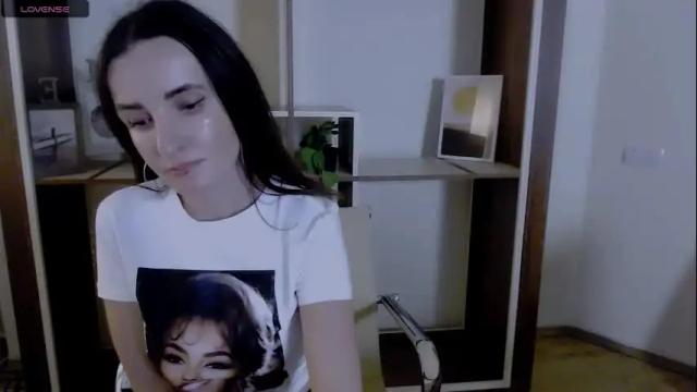 Image 3 of laimapinch_ Stream on Chaturbate on 2 months ago