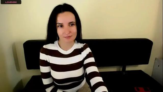 Image 11 of laimapinch_ Stream on Chaturbate on 1 month ago
